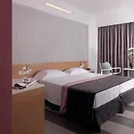 爱若特银河酒店 4*
