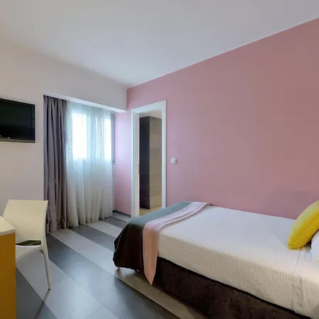 Airotel Galaxy Hotel