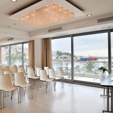 Hotel Airotel Galaxy