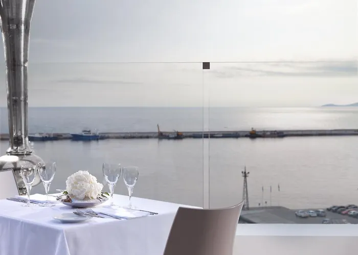 Airotel Galaxy Отель 4*