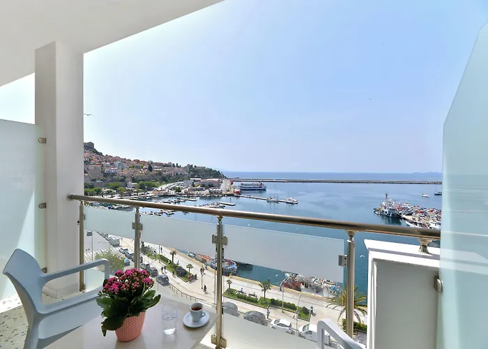 Отель Airotel Galaxy 4*